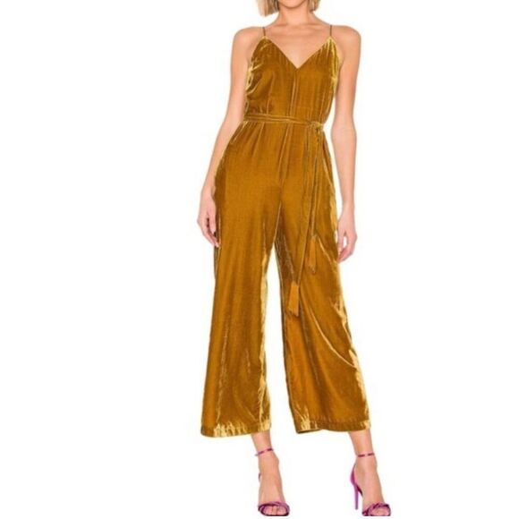 NWT ASTR THE LABEL Hey Hey Hey Velvet Women's Jumpsuit XS - Picture 2 of 12